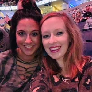 Meet your Posher, Alisa